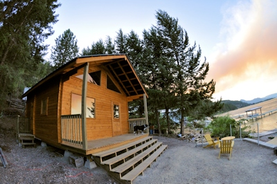 Building The Finest Prefabricated Wood Cottages Cabins Sheds